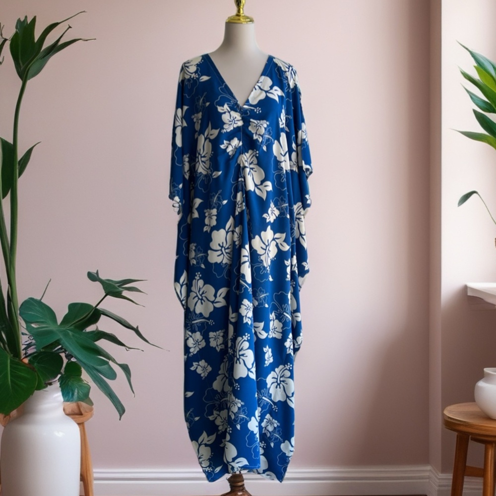 0111/ Blue Hibiscus Flower pattern Kaftan